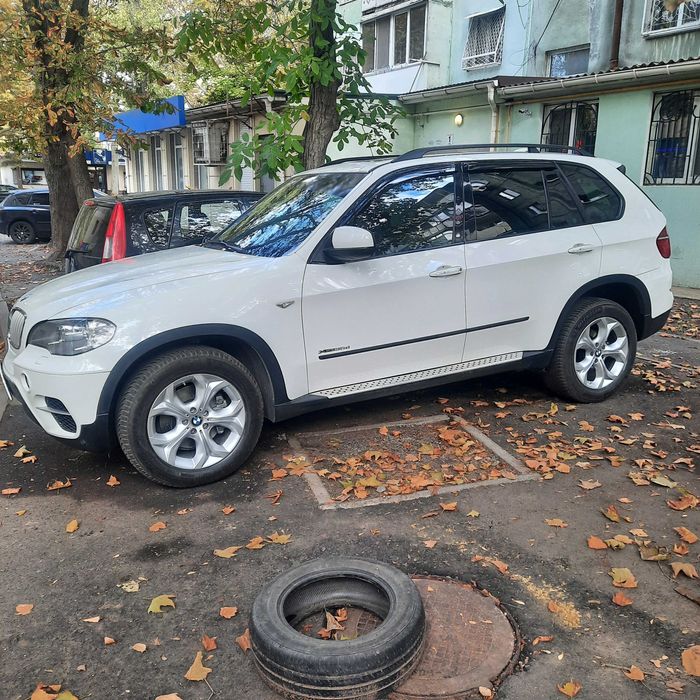 Х 5 Е 70 дизель 3 л 2012 року