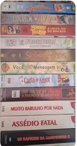 vários filmes em VHS para fãs ou colecionadores