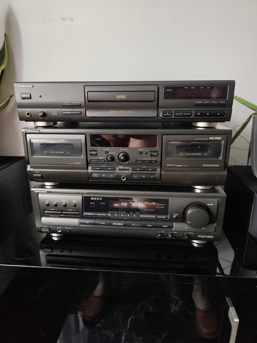 wieża technics używana w dobrym stanie