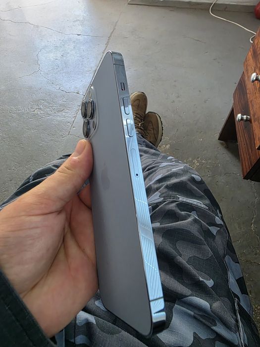 IPhone 13 Pro Max купити по доступній ціні на OLX