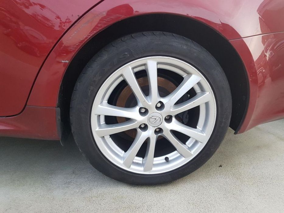 Lexus Is 2009 para peças