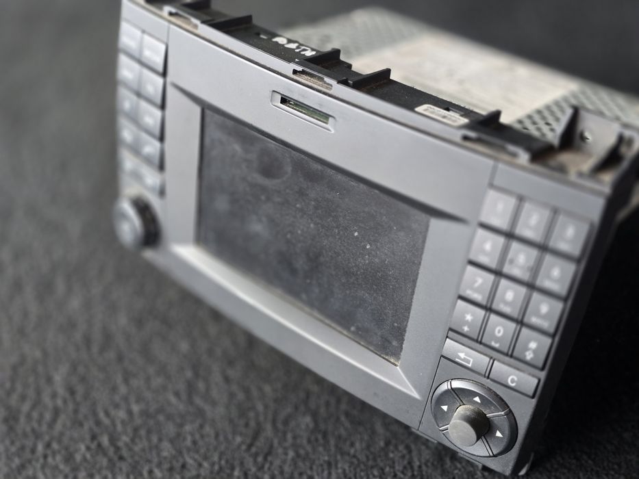Ecrã Ecran GPS SD Radio Unidade Mercedes w906 Sprinter 2006-  EPC OEM