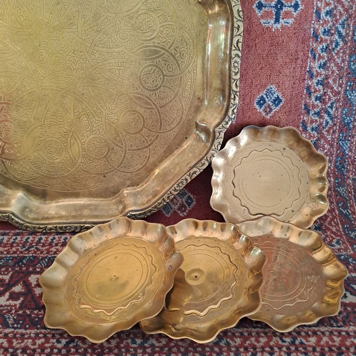 Várias  peças  em Latão   LOTE: 35€