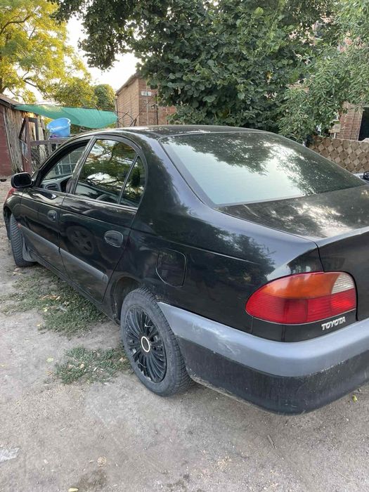 TOYOTA AVENSIS 2000 VIN SB153SBN00E039797 фото оголошення 2 з 8