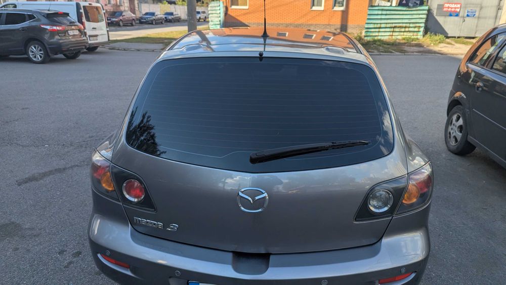 Продам Mazda 3 hatchback 2005 рік