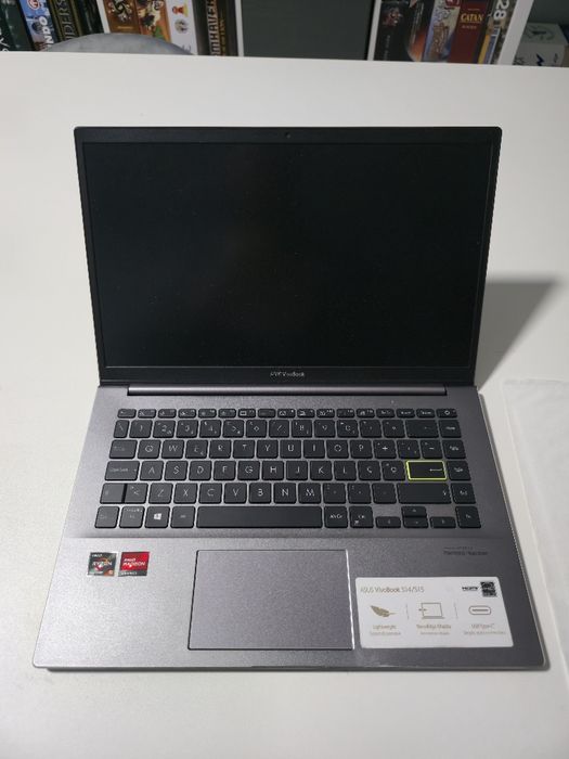 Portátil Asus Vivobook S14  14'' - AMD Ryzen 5 5500U - 8GB RAM - 512GB