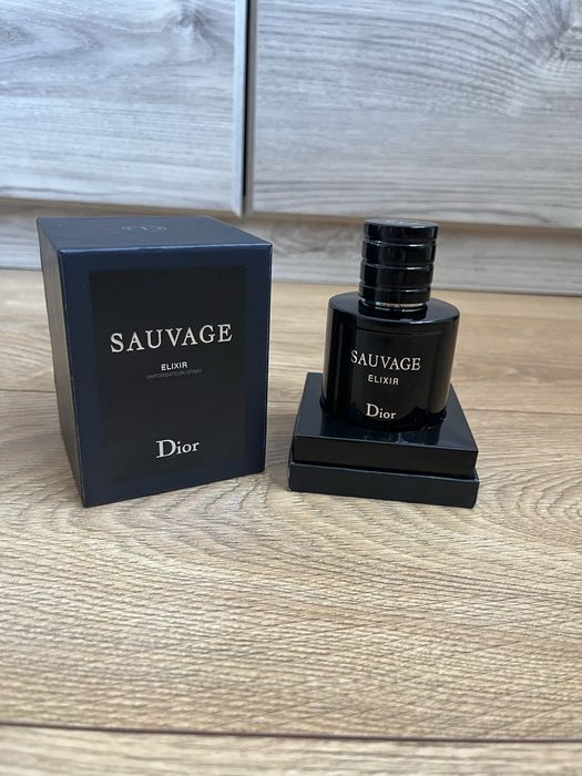 Perfumy dior sauvage Elixir