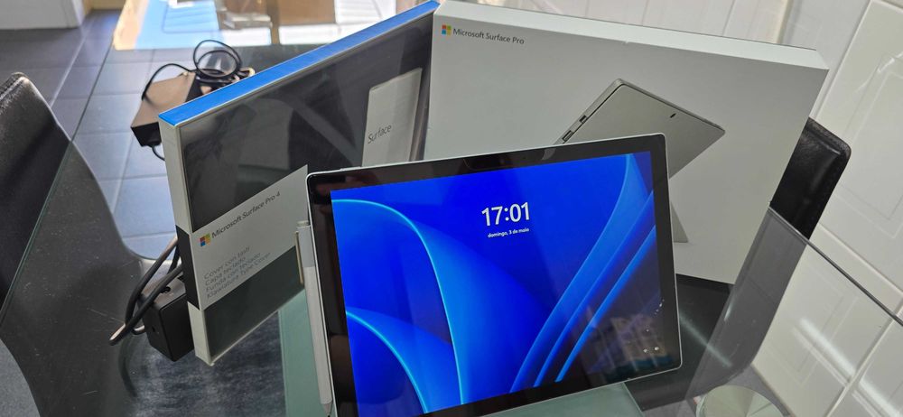 Surface Pro 6 (com extras)