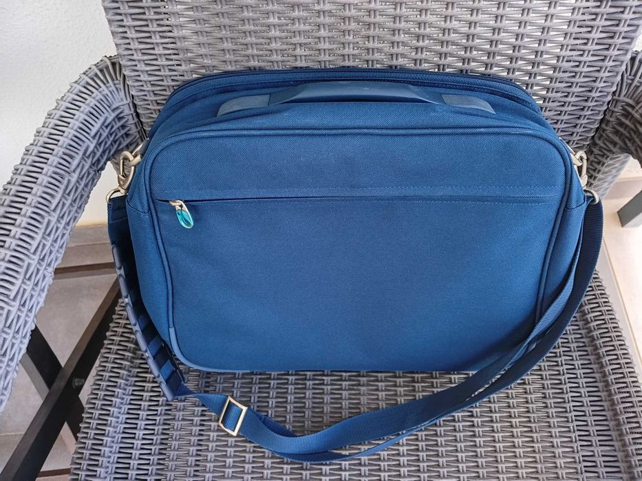 mala samsonite tiracolo