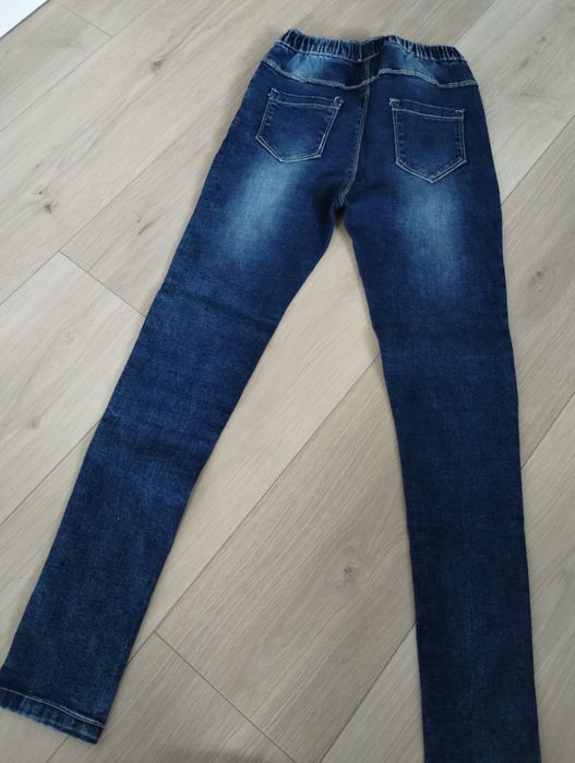 Spodnie Levi's dziewczynki r. 152