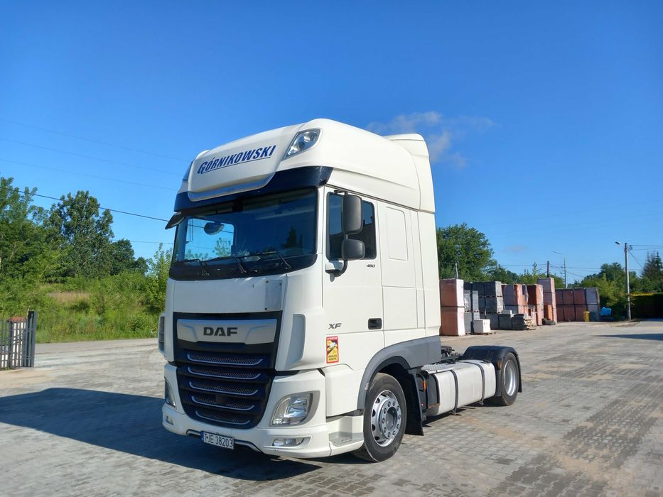 DAF 106 mega low deck