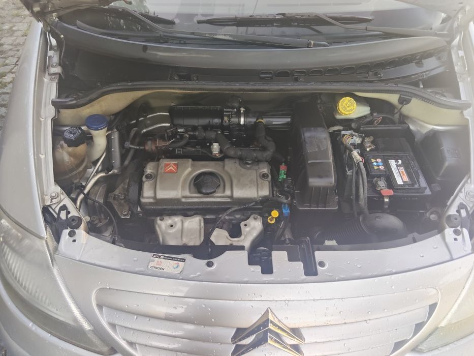 Citroën C3 a gasolina muito económico e fiável com ar condicionado