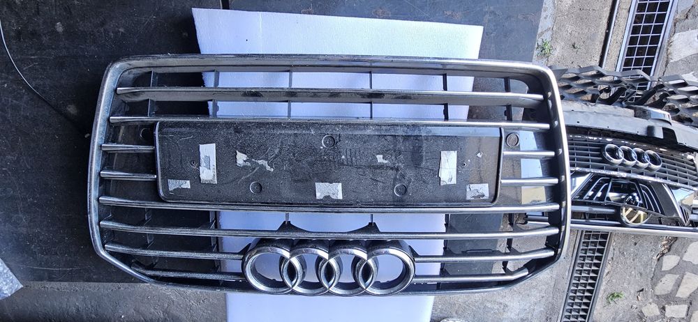 Audi A6 S6 C7 4G Front bumper upper radiator grill 4G0853651AE
