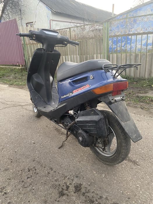 Продам мопед хонда дио 18