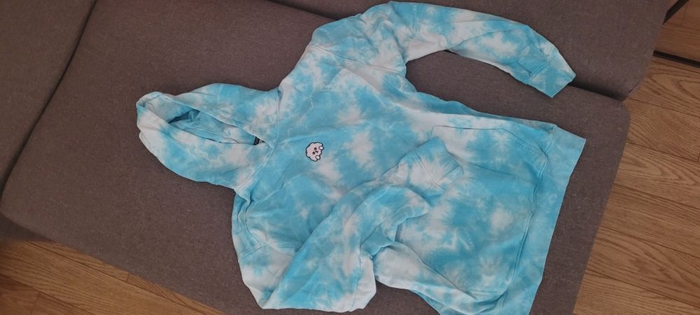 Ekipatonosi, ekipa - bluza chmurką tie dye