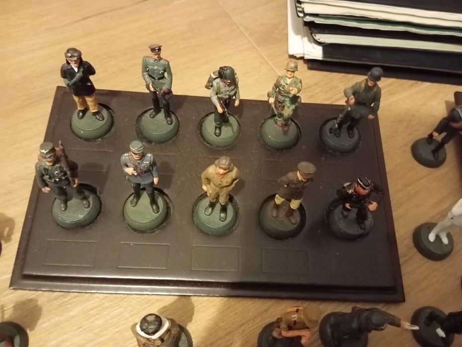 Colecção de soldadinhos de chumbo da 2a guerra mundial Lusomundo