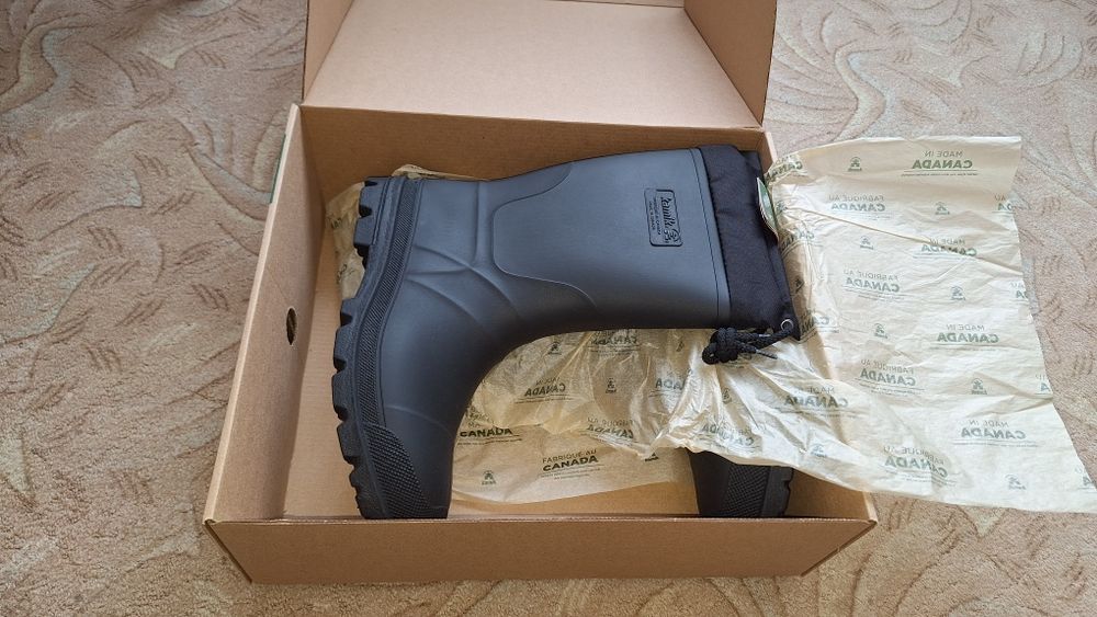 Kamik резинові чоботи/резиновые сапоги , Канада, зимові утеплені нові