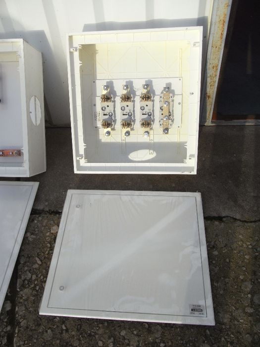 Electrical Panels64729750356739120