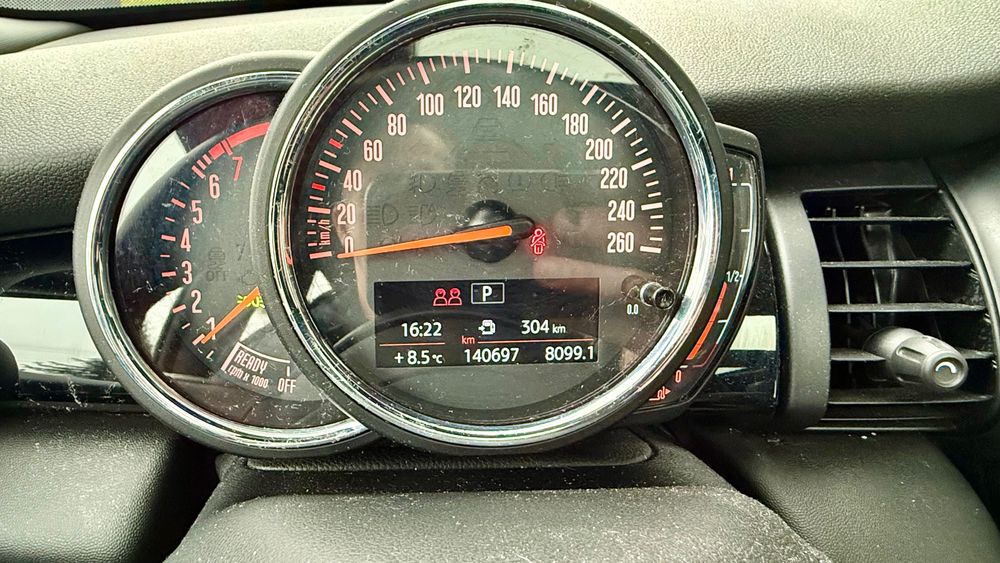 MINI Cooper Hatch 3dr - piękny i zadbany