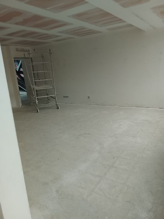 Faço orçamentos de pintura