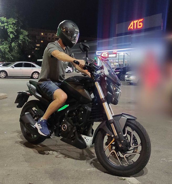 Bajaj Dominar D400