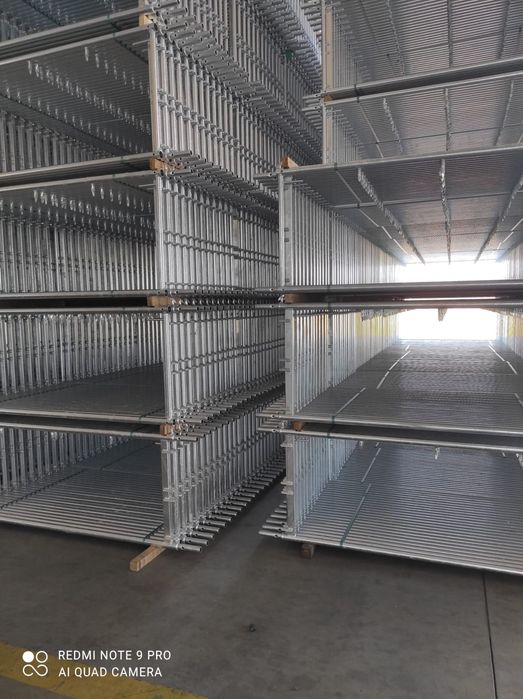 NOWE Rusztowanie elewacyjne 132,2m2 Podesty stalowe typ plettac