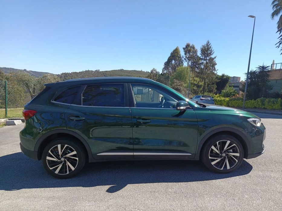 MG ZS 1.5 Hybrid+ Luxury