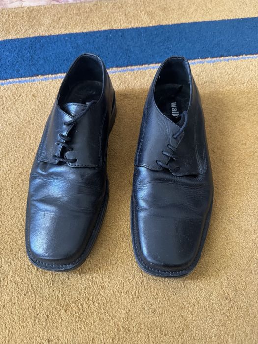 Sapatos Clássicos em Pele Walking Shoes (Tam. 42) – Sola de Couro
