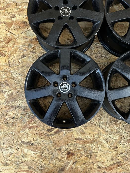 Диски5/108 R16 ET25 цо(діа)70.1 титани диски