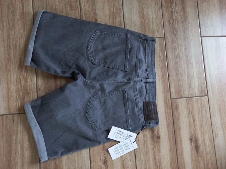 firmowe męskie spodenki-JACK & JONES-rozmiar-S-Nowe