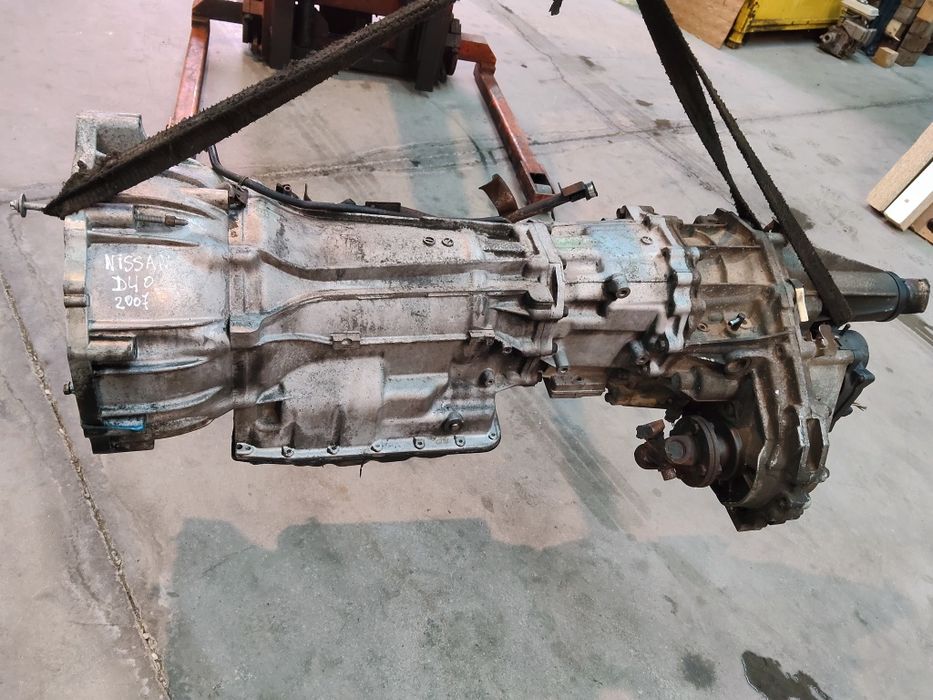 Caixa de velocidades Nissan D40 altematica