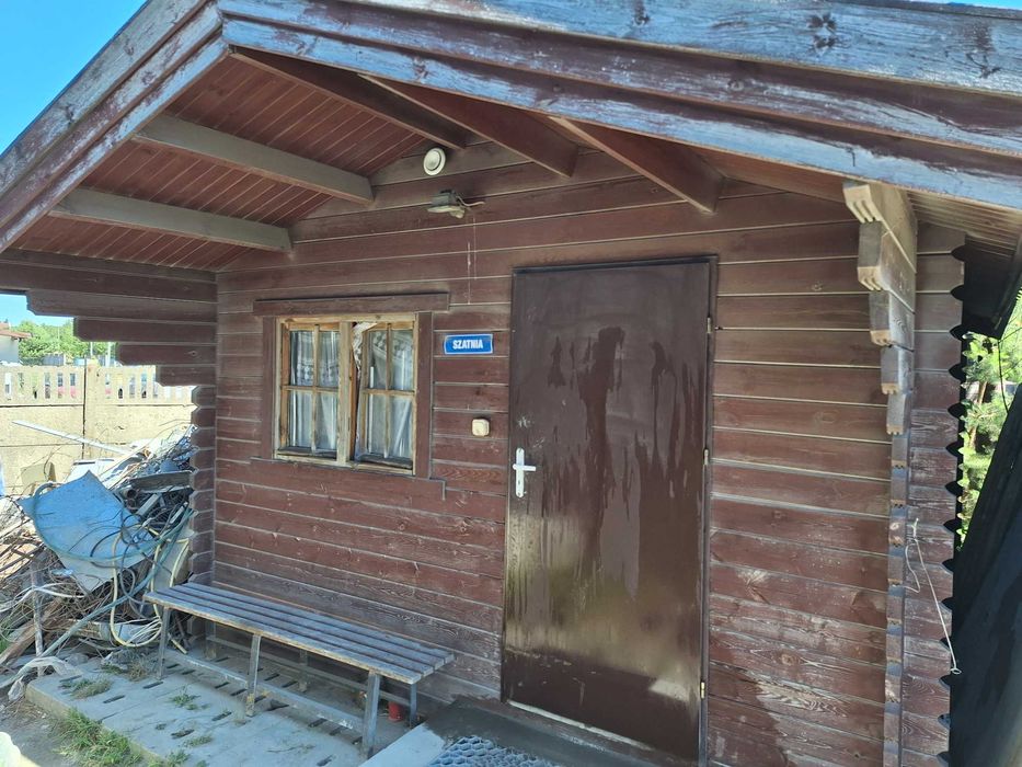 Sprzedam domek drewniany