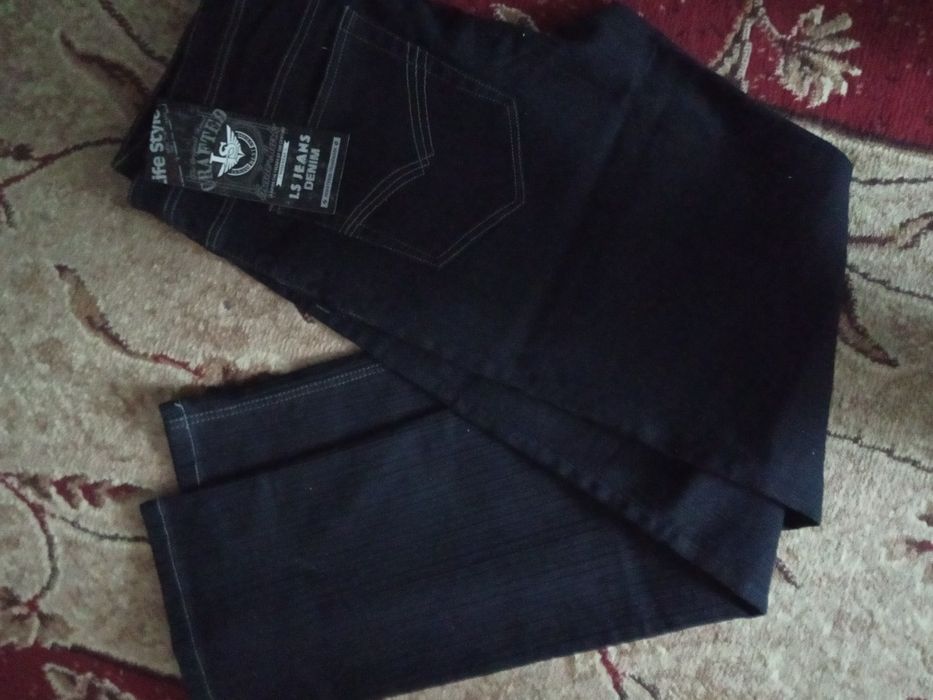 Джинси жіночі нові