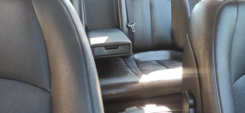 Mercedes e220 w211