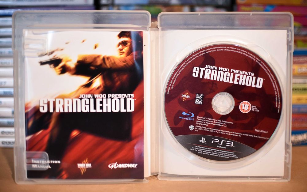 (PS3) John Woo Presents Stranglehold (2)
