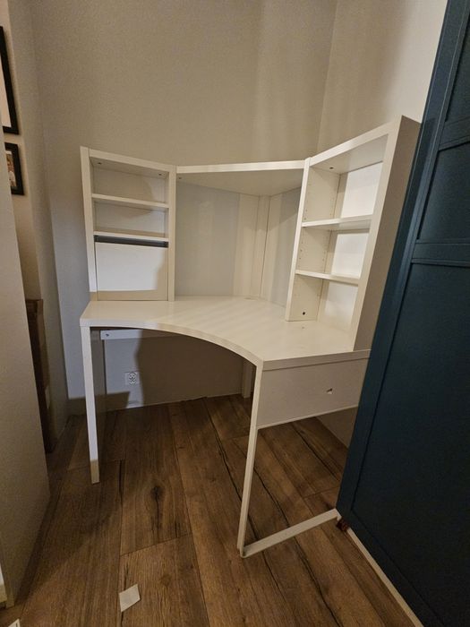 Biurko ikea MICKE narożne białe