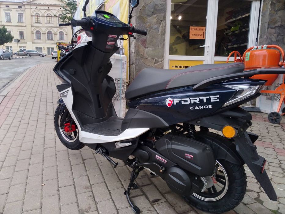 Скутер Forte Canoe
