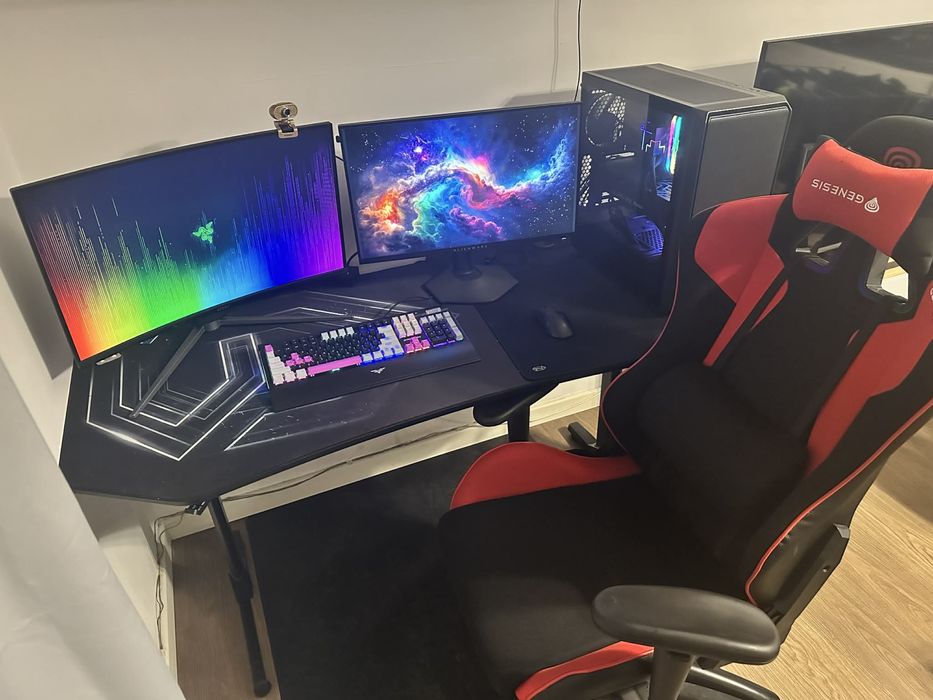 Biurko Ultradesk FRAG XXL 160cm Czarny gamingowe komputer PC nie huzaro