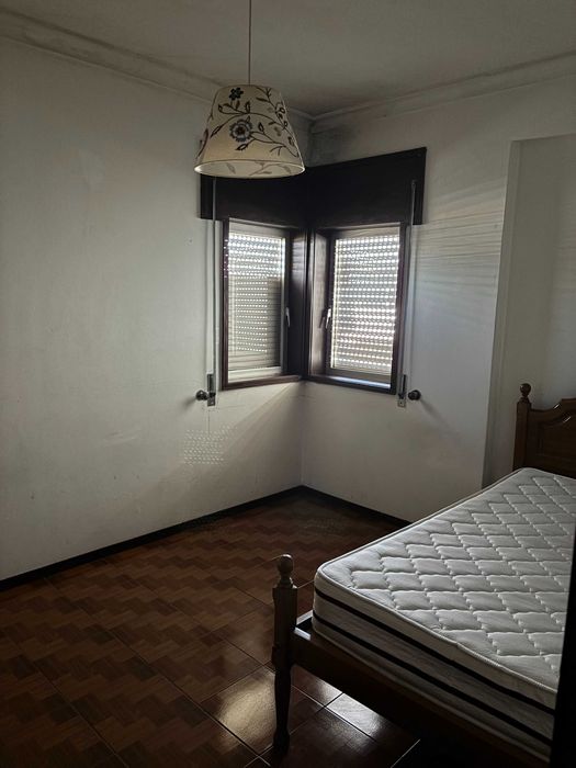 Arrendo apartamento T3 na Urbanização da Quintã em Guimarães
