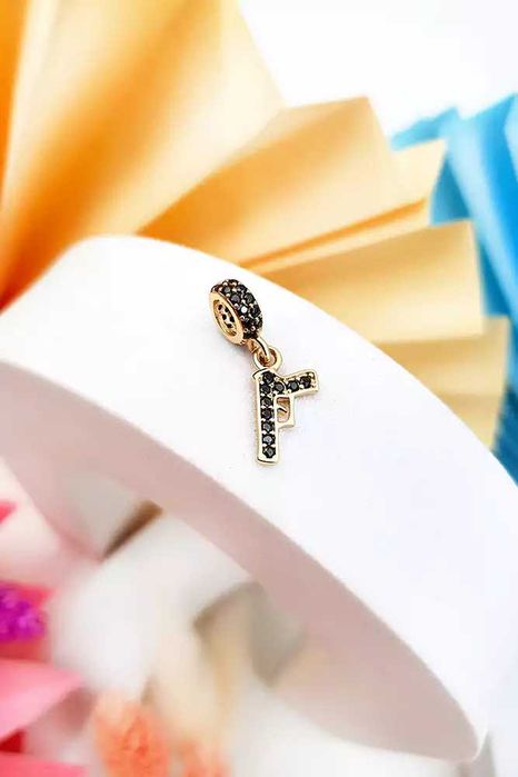 Złota zawieszka do bransoletki charms próba złota 585