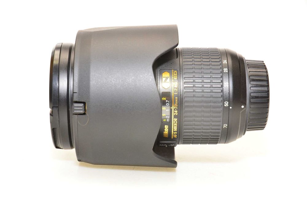 Obiektyw Nikon F Nikkor 24-70mm f/2.8G ED AF-S