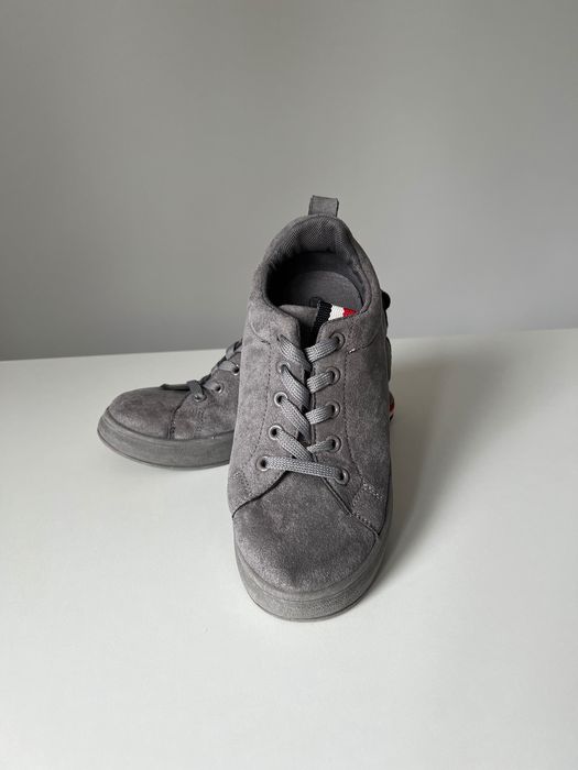 Szare buty rozmiar 38