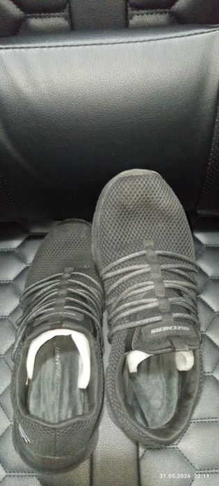 Женские кроссовки Skechers