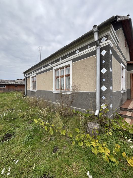 Продається цегляний будинок