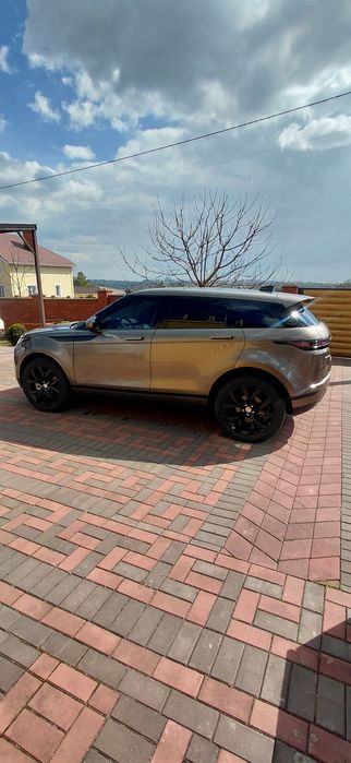 Рендж ровер эвок