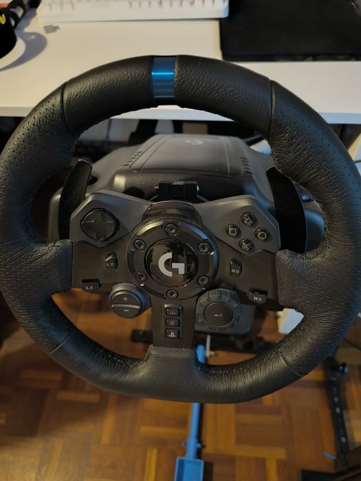 Logitech g923 SE trueforce PC/PS4/PS5