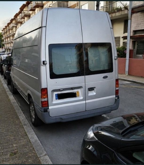 Ford transit  2400cc