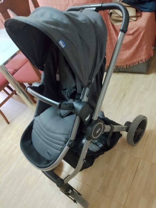 Carrinho de bebê CHICCO
