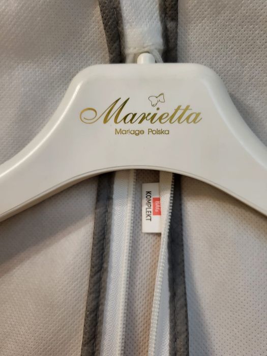 Suknia ślubna, klasyczna