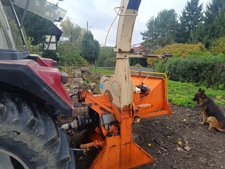 Rębak, sieczkarnia do gałęzi LGU Chopper 60 20